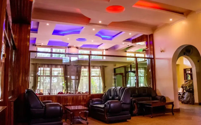 Kilimanjaro Crane Hotel