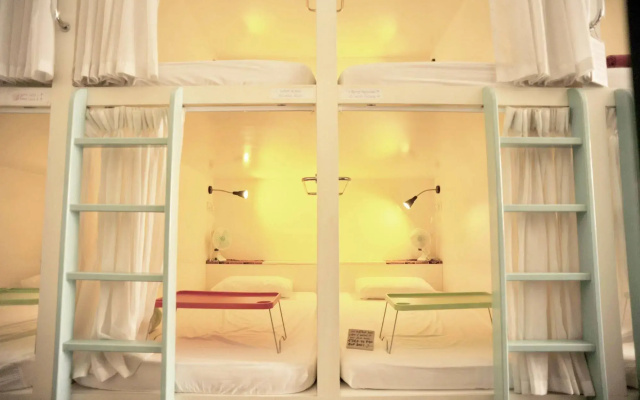 Swing and Pillows @ Beach Street, Penang
