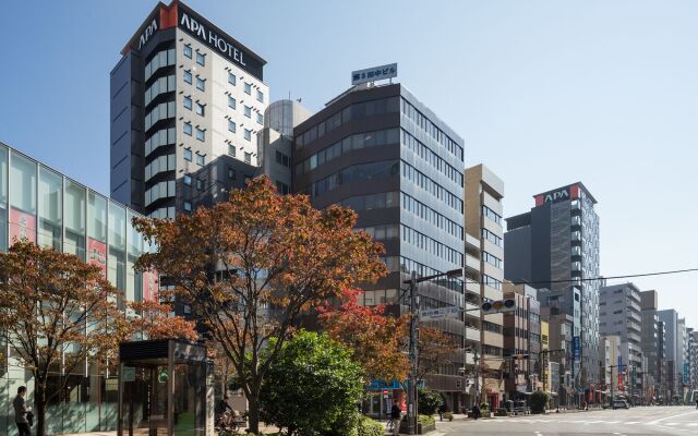 Apa Hotel Iidabashi-Ekimae вид на фасад