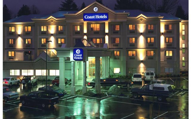 Отель Coast Abbotsford Hotel & Suites Канада, Эбботсфорд - отзывы, цены и фото номеров - забронировать отель Coast Abbotsford Hotel & Suites онлайн вид на фасад