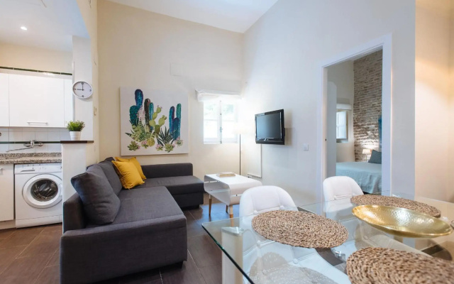 Cozy Apartment in House-Palace with Private Patio