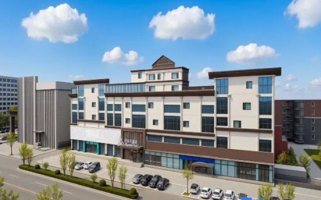 Baiyulan Business Hotel