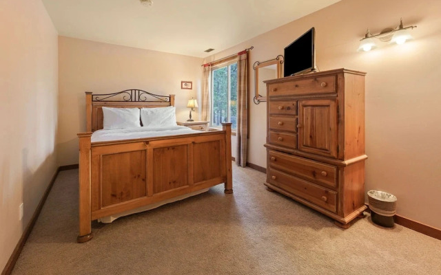 7 Little Court 3 Bedroom Home