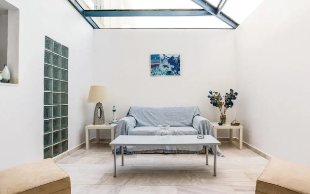 Awesome Home in Skroponeria Politeia With 8 Bedrooms and Wifi