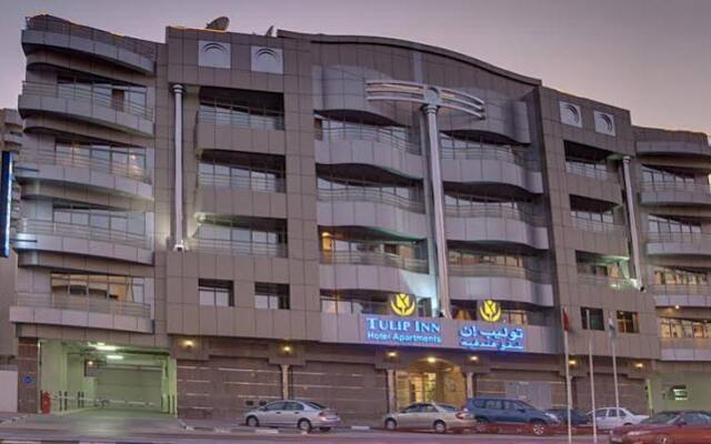 Tulip Inn Hotel Apartment вид на фасад