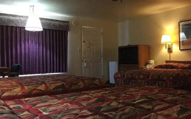 Kiva Motel