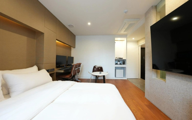 Hotel Amare
