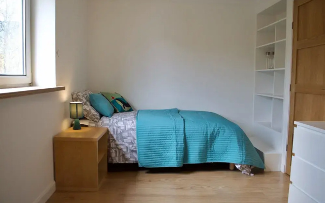 Central Edinburgh Apartment