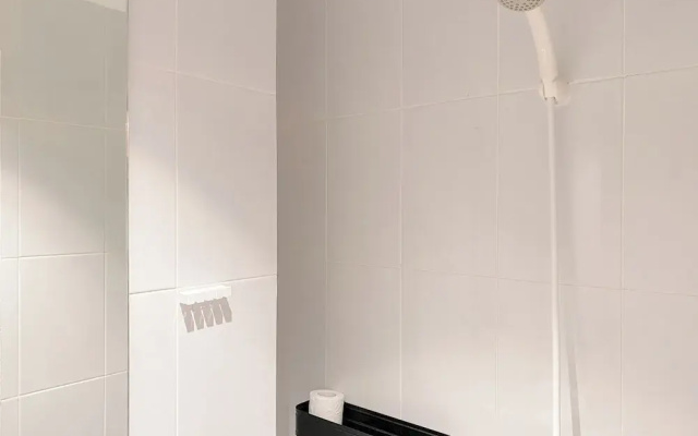 Neat And Warm Studio At Tokyo Riverside Pik 2 Apartment