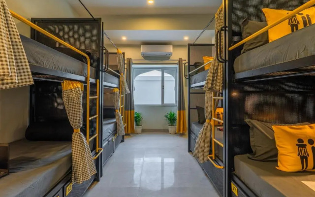 The Hosteller Bam Jaipur, Hawa Mahal