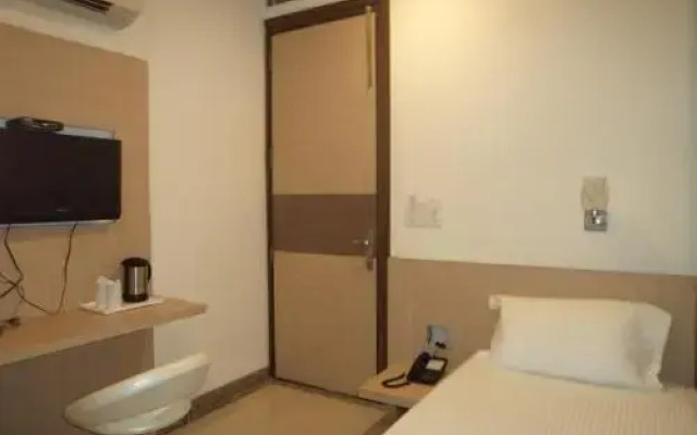Relax Suites Hotel
