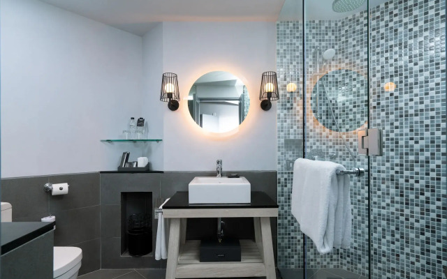 Отель Hard Rock Hotel Bali