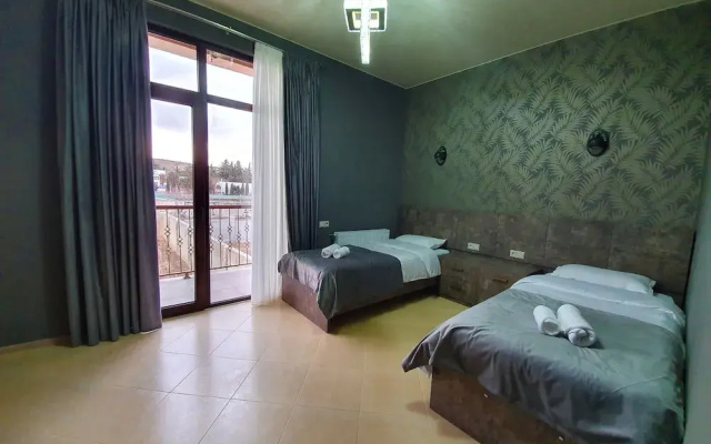 Black Sea Hotel Tbilisi
