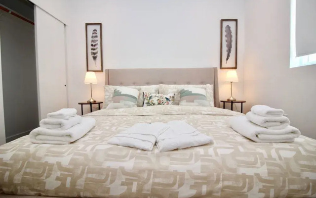 Los Angeles Villas 3BR 3BT Parking