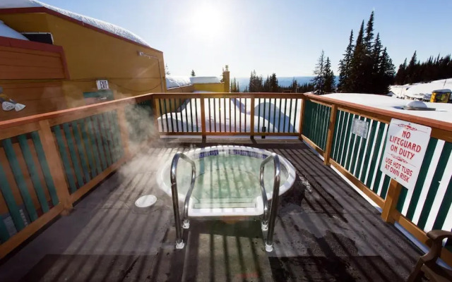 Vance Creek Hotel & Conference Centre
