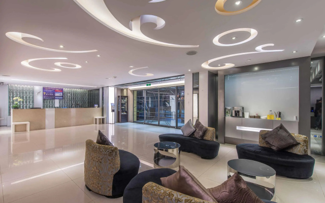 Forward Hotel Nangang