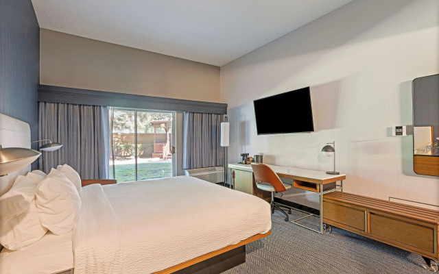 Sonesta Select Pleasant Hill