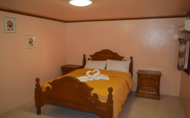 1st Street Park Apartelle