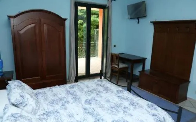 Pietrabianca Country House