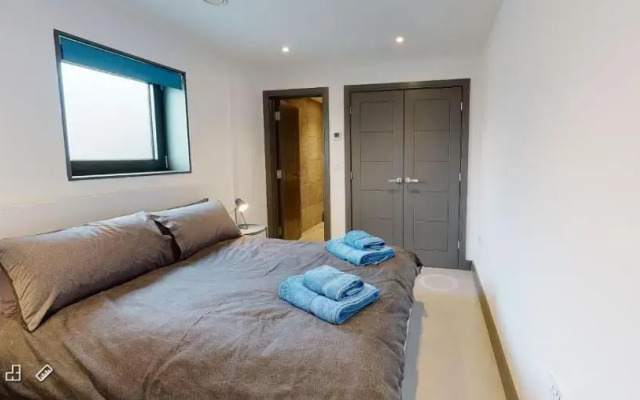 4 The View apartments Ilfracombe - Seafront, Parking, Lift, EV