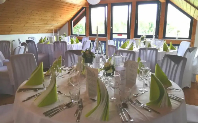 Landhotel Berggaststätte Bickenriede