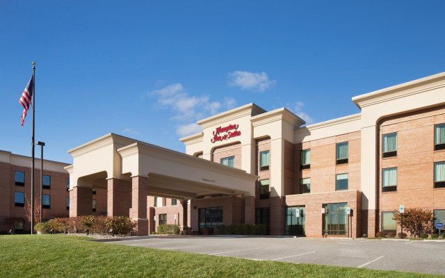 Hampton Inn & Suites Edgewood/Aberdeen-South, MD in Edgewood, United States of America from 151$, photos, reviews - zenhotels.com hotel front