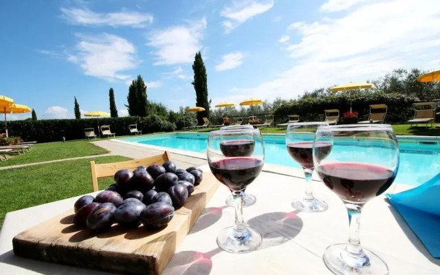 Apartment Near Lake Trasimeno With Pool