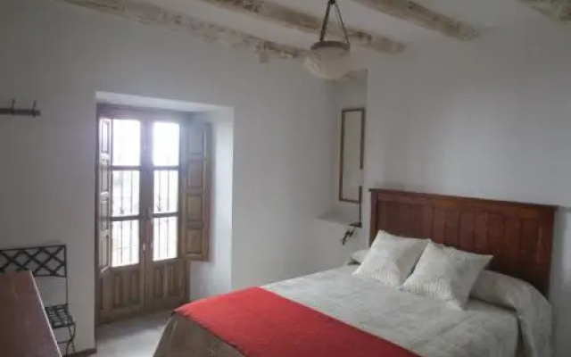 Apartamentos Turísticos El Losal