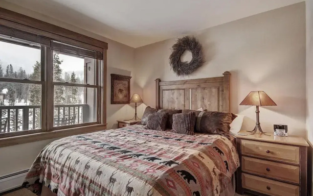 8858 The Springs 1 Bedroom Condo by RedAwning