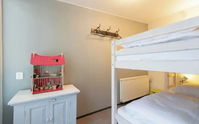 Bungalow Sint Maartenszee Near Beach