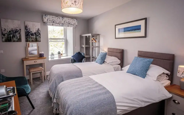 The Kenmuir Arms Hotel