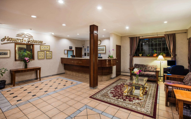 Howard Johnson Hotel - Victoria