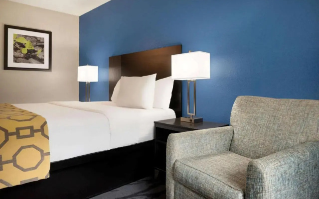 Baymont Inn & Suites by Wyndham Swanton/Toledo Airport