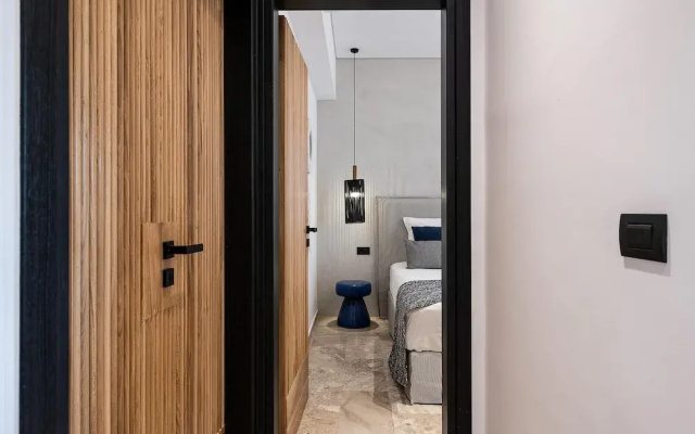 Domi Luxury Apartment by Cura Villas