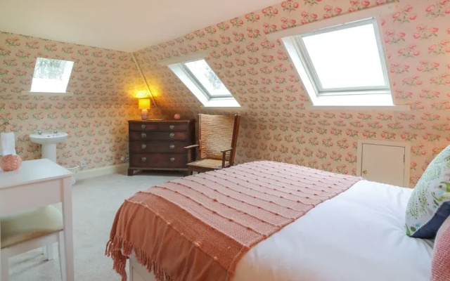Maisie's Cottage