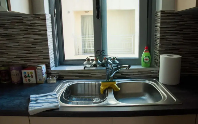 Cozy Flat near Athens City Center