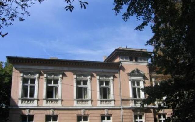 Отель Linat Orchim Dom Gościnny вид на фасад