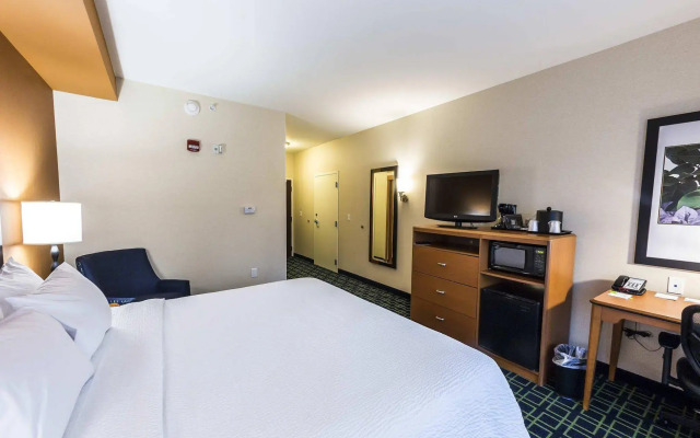 Fairfield Inn & Suites by Marriott Harrisburg West
