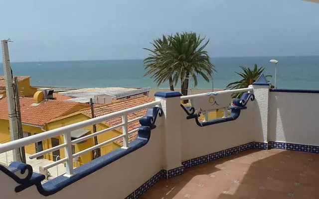 171 Medina Molins