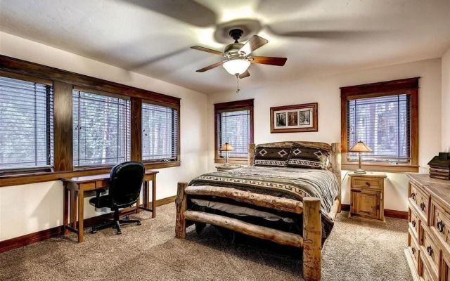 Timber Creek Retreat