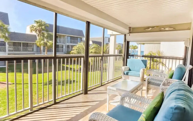 Mariner Point 732