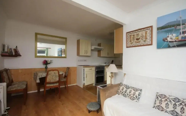 10A Medmerry Park 2 Bedroom Chalet