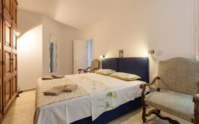 Holiday home Duje