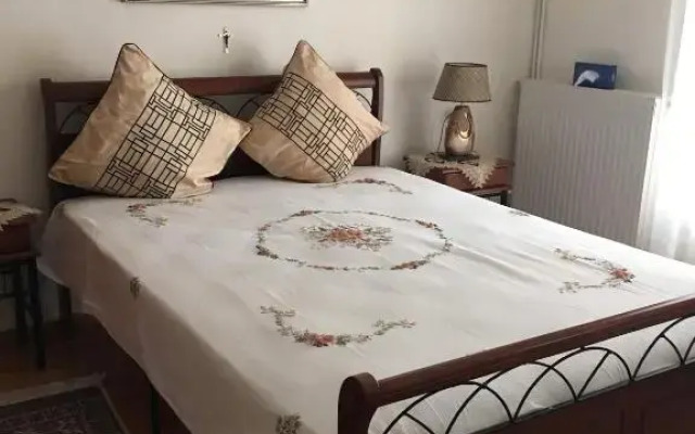 30 Amynta