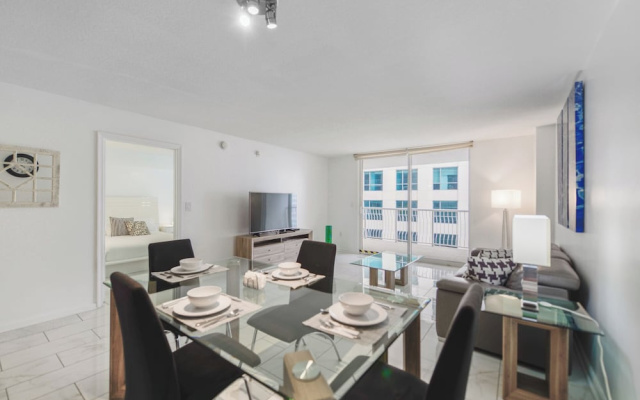 Brickell Bay 2308