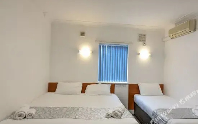 SK Heathrow Hotel