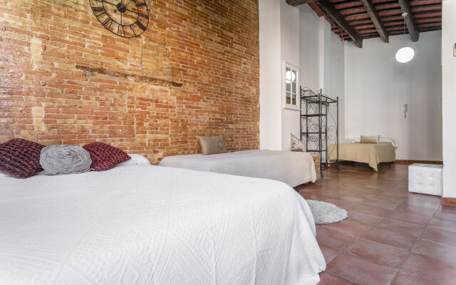 Отель Royal Apartbeds Испания, Валенсия - отзывы, цены и фото номеров - забронировать отель Royal Apartbeds онлайн комната для гостей