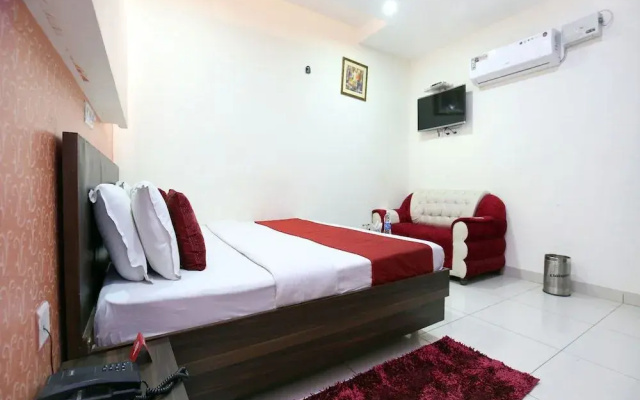 OYO 8959 New DK Palace