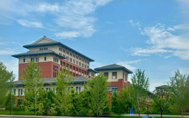 Homeinn · neo (Hangzhou Zijingang, Zhejiang Univ. Sanba Subway Station)