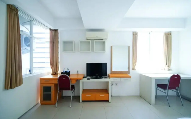 Strategic Studio Apartment At High Point Serviced